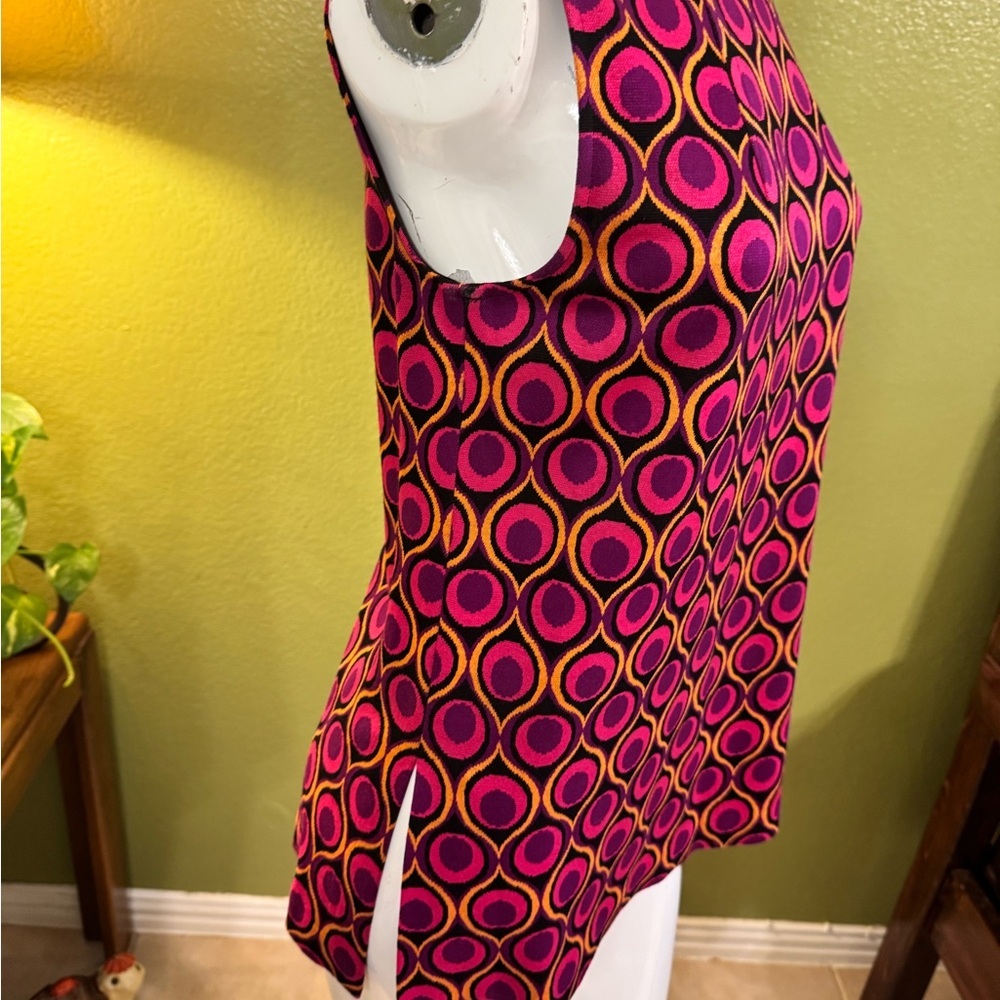 Trina Turk Pink and Black Circle Pattern Blouse - Picture 3 of 9